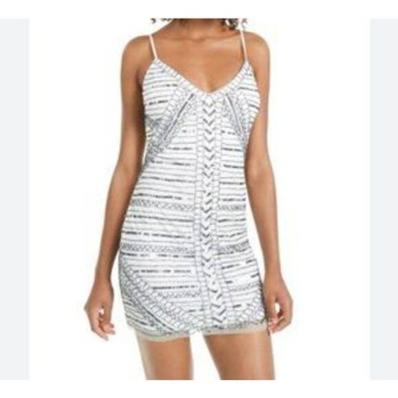 JUMP Apparel Juniors' Geo Sequin Beaded Plunge Mini Dress Sz 5/6 Gray/White NWT - Picture 1 of 7